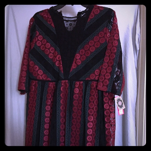 NWT olive/Red/Black Lace Dress - Picture 1 of 7